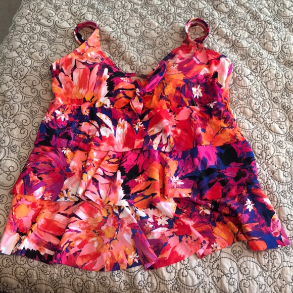 Avenue Other - Bathing suit tankini top